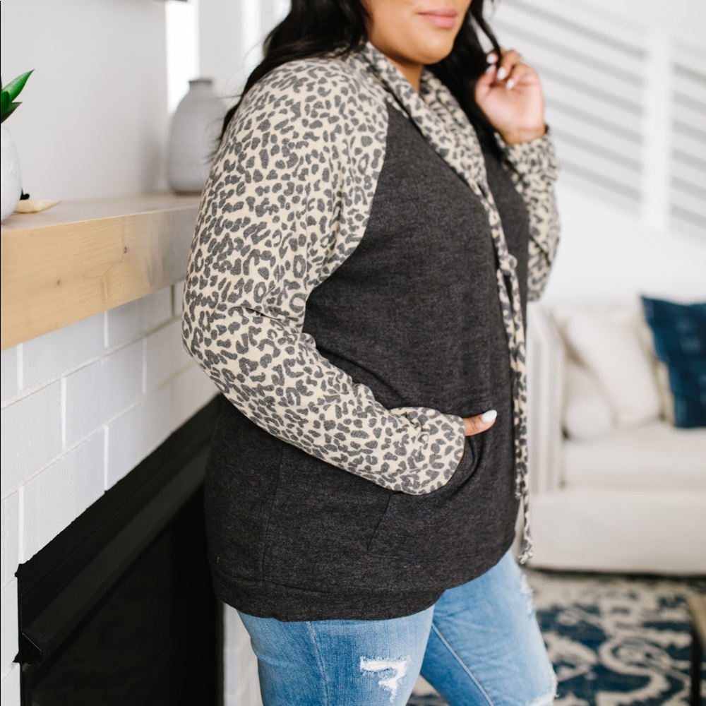 Cheetah Cowl Neck Pullover - Picture 6 of 9